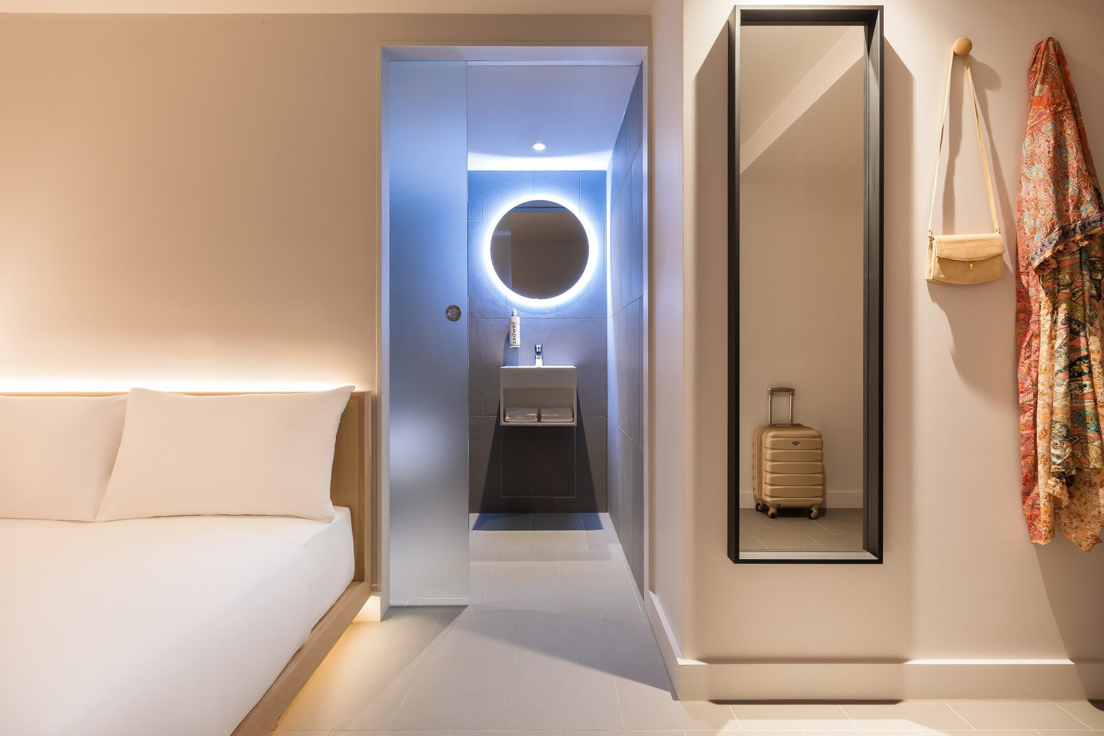 Cocoon 2 - Zedwell Tottenham Court Road
